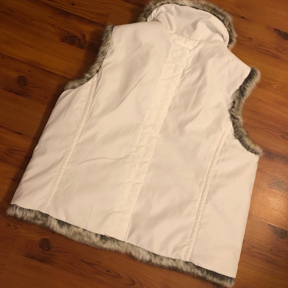 Reversible Vest - image 2